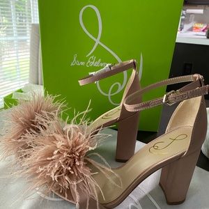 Sam Edelman Yaro Feather. S8M. Color: Soft Praline.